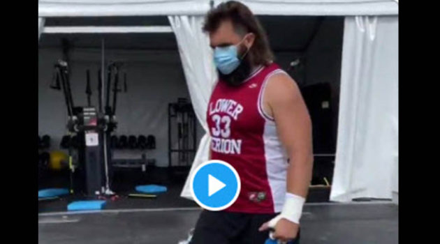Jason Kelce Kobe