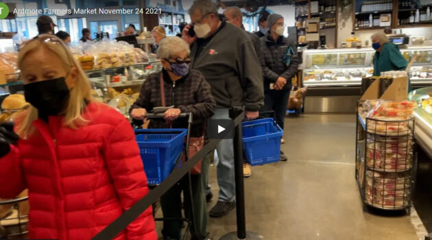 Crowds Waiting for Turkey at the Ardmore Farmers Market