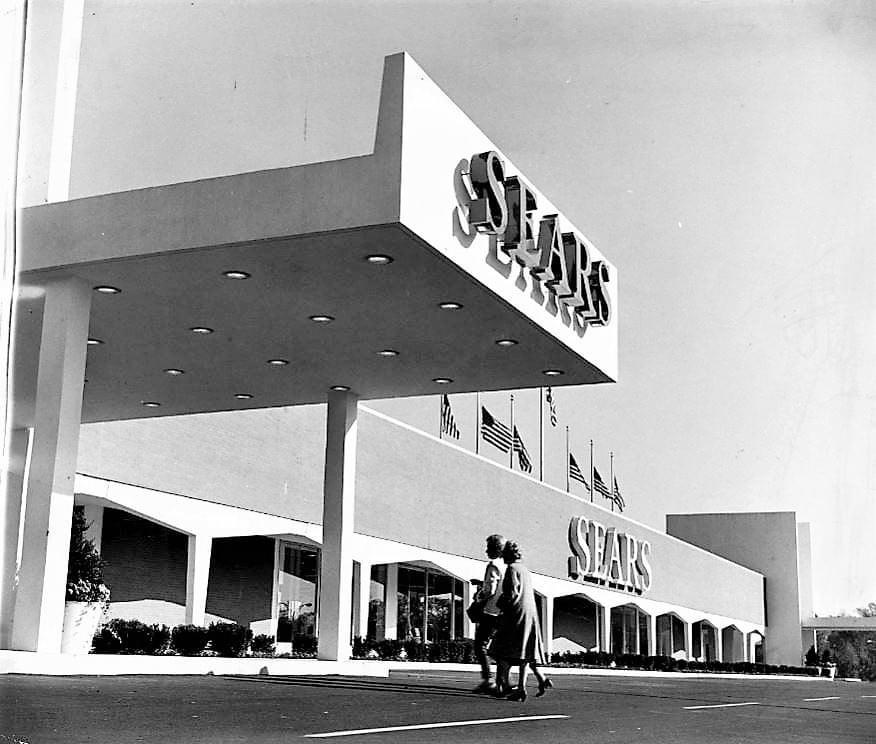 Sears Store St. Davids