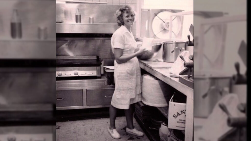 Lady Mama